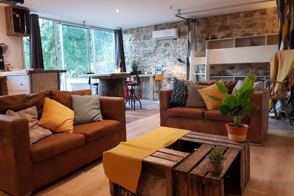 L'Idyllique - Studio Prive Sous Maison Saint-Didier-sur-Beaujeu Exterior foto